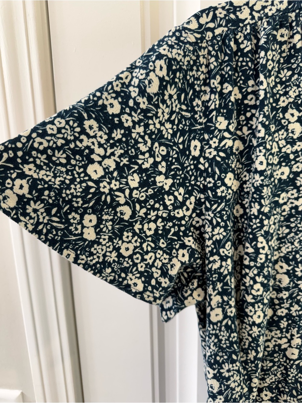 Pact Organic Cotton Cafe Crepe Wrap Dress Floral Earth Friendly Midi Length Sz M - Picture 5 of 12